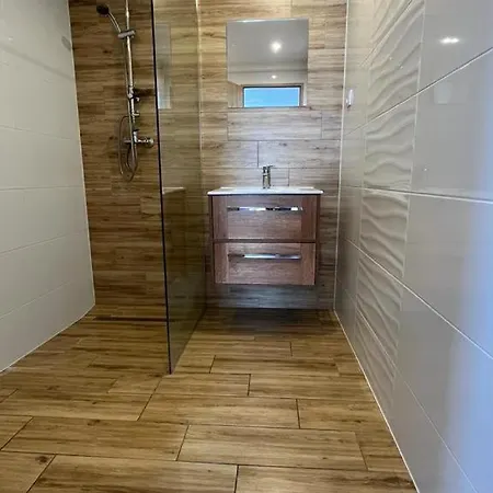 Sloneczko ホームステイ レバル