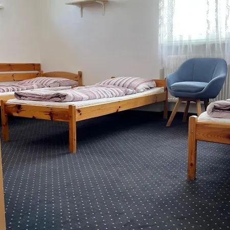 Pensjonat Sloneczko Homestay *